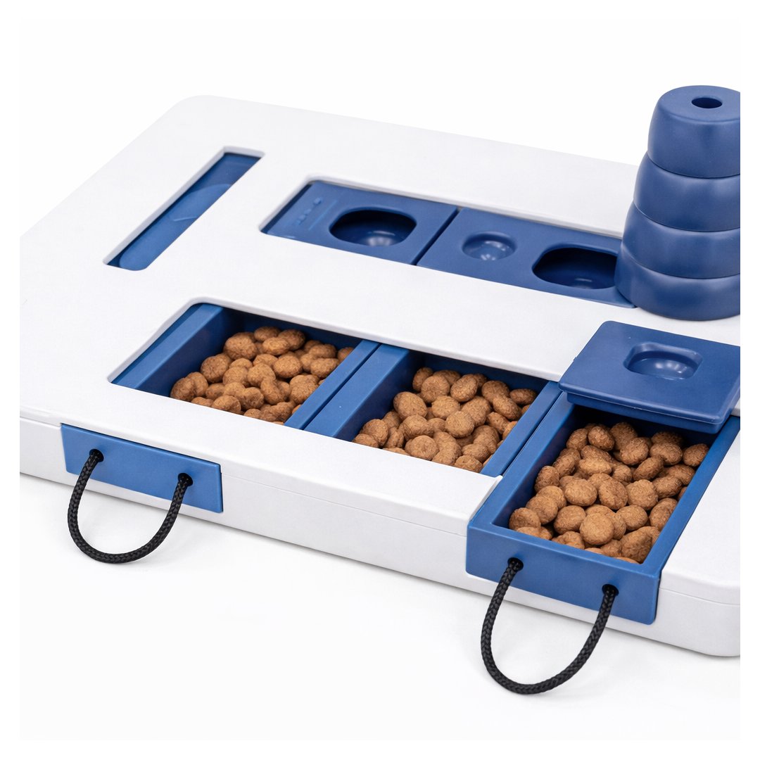 Detalle de cajones deslizantes y compartimentos del juego Mini Mover - Keyla Pets