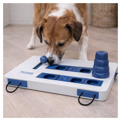Perro usando el juego de inteligencia Mini Mover de Keyla Pets